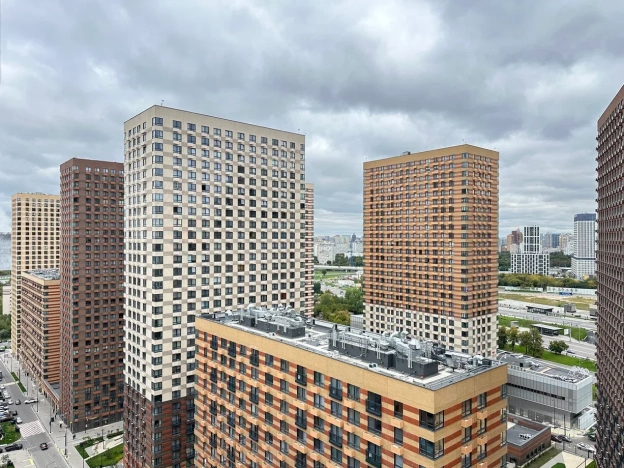 Купить квартиру в Москве. Вариант № 10022586, 17, площадь -  квм, цена 27800000 рублей