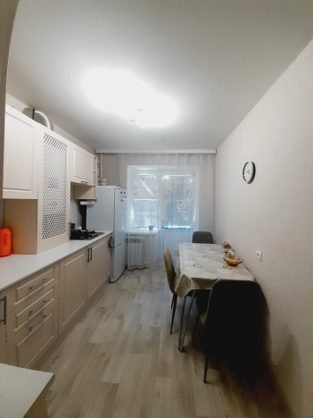 Купить однокомнатную квартиру на улице Обсерваторная в Ростовской области. Вариант № 1199856, 3, площадь -  квм, цена 4550000 рублей