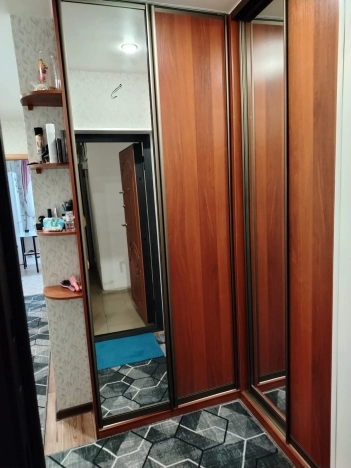 Купить квартиру в Омске. Вариант № 9251693, 12, площадь -  квм, цена 5800000 рублей