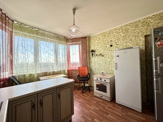 Купить трехкомнатную квартиру в Одинцове. Вариант № 3919042, 3, площадь -  квм, цена 15650000 рублей