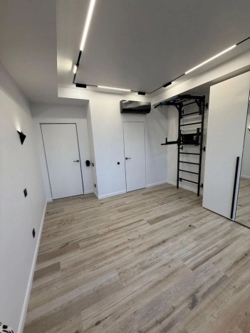 Купить квартиру в Москве. Вариант № 8059690, 18, площадь - квм, цена 35499000 рублей