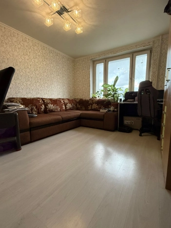 Купить квартиру в Москве. Вариант № 8486637, 8, площадь -  квм, цена 12400000 рублей