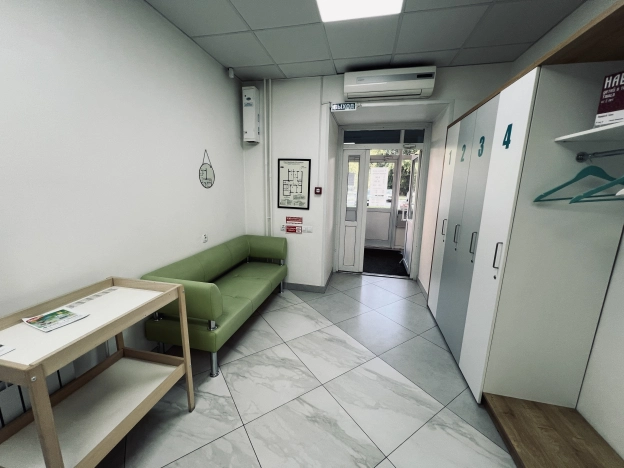 Купить коммерческую недвижимость в Новосибирске. Вариант № 2948925, 9, площадь -  квм, цена 25000000 рублей