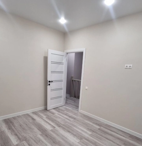 Купить дом в Москве. Вариант № 9220378, 0, площадь - квм, цена 10250000 рублей