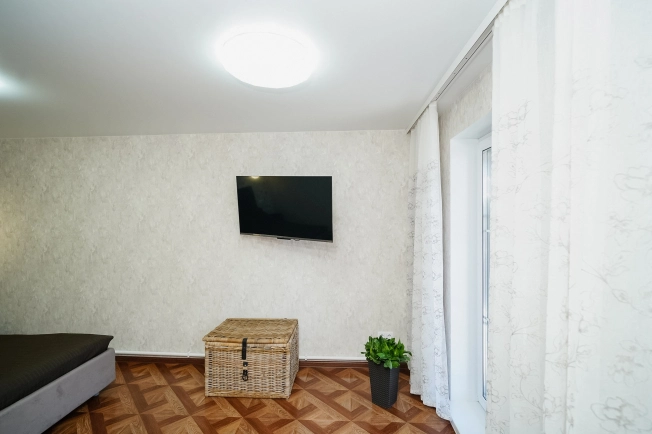 Купить дом в Микрорайоне Порт-Артур в Омске. Вариант № 7693937, 14, площадь -  квм, цена 23690000 рублей