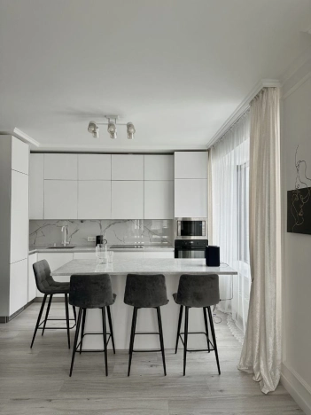 Купить квартиру в Москве. Вариант № 8781940, 0, площадь -  квм, цена 36900000 рублей