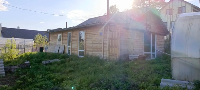 Купить дом у метро Золотая нива в Новосибирске. Вариант № 21572, 5, площадь -  квм, цена 2800000 рублей