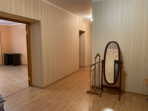 Купить квартиру в Белгороде. Вариант № 8357965, 14, площадь -  квм, цена 8100000 рублей