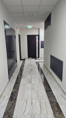 Купить трехкомнатную квартиру на улице Волгоградский проспект в Москве. Вариант № 10028457, 28, площадь -  квм, цена 28900000 рублей