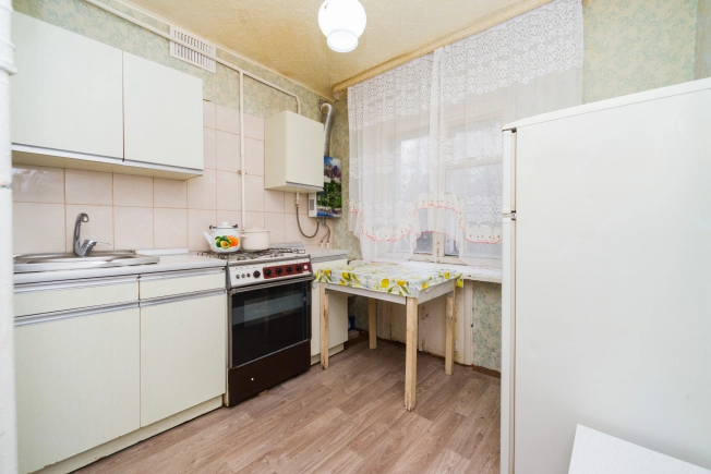 Купить квартиру на вторичке в районе Московский в Рязани. Вариант № 8104407, 6, площадь -  квм, цена 2300000 рублей