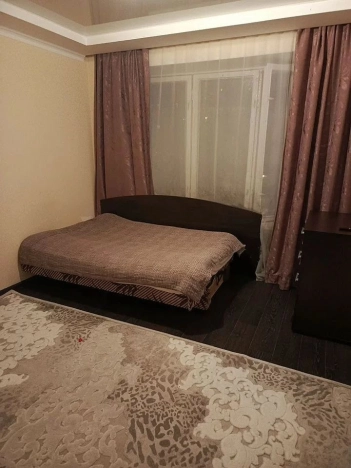 Купить квартиру на вторичке в районе Царицыно в Москве. Вариант № 7668809, 8, площадь -  квм, цена 13700000 рублей