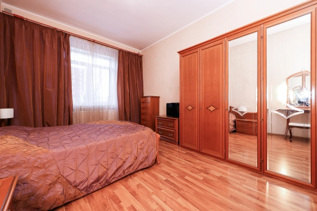 Купить квартиру в Калининграде. Вариант № 10284586, 4, площадь -  квм, цена 11950000 рублей