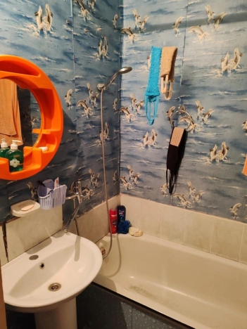 Купить комнату в Новосибирской области. Вариант № 10205651, 1, площадь - квм, цена 2300000 рублей