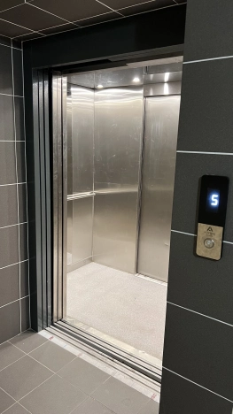 Купить однокомнатную квартиру в ЖК Родина в Калининграде. Вариант № 4331, 14, площадь -  квм, цена 3400000 рублей