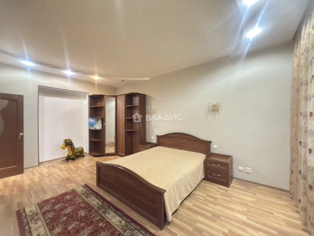 Снять квартиру в Волгограде. Вариант № 2637225, 8, площадь - квм, цена 33000 рублей