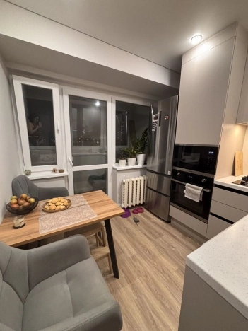 Купить квартиру в Москве. Вариант № 9069375, 6, площадь - квм, цена 21300000 рублей