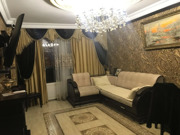 Купить квартиру у метро Коммунарка в Москве. Вариант № 1257213, 1, площадь - квм, цена 20000000 рублей