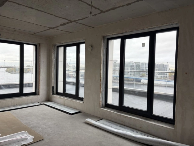 . Вариант № 10028108, 3, площадь - 175 квм, цена 135000000 рублей