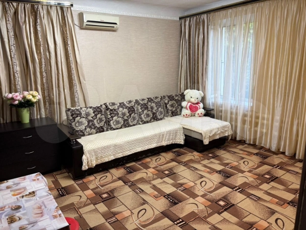 Купить однокомнатную квартиру в Ростовской области. Вариант № 50597, 0, площадь -  квм, цена 3100000 рублей