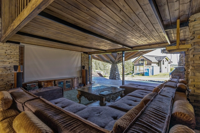 Купить дом в Тверской области. Вариант № 27820, 10, площадь -  квм, цена 49000000 рублей