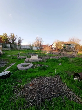 Купить земельный участок на улице Заречная в Республике Калмыкия. Вариант № 16376, 3, площадь -  квм, цена 3500000 рублей