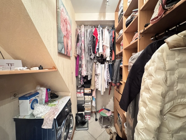 Купить квартиру в Москве. Вариант № 8463148, 2, площадь -  квм, цена 27990000 рублей