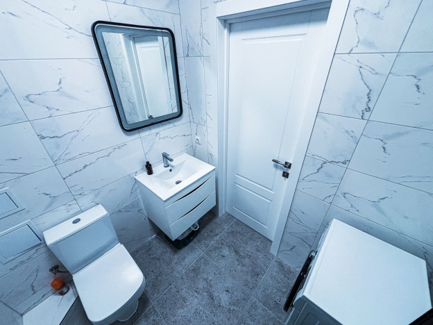 . Вариант № 42976, 17, площадь - 38.1 квм, цена 8100000 рублей