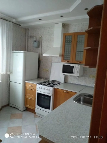 Купить однокомнатную квартиру в Ростовской области. Вариант № 9461974, 8, площадь -  квм, цена 4900000 рублей