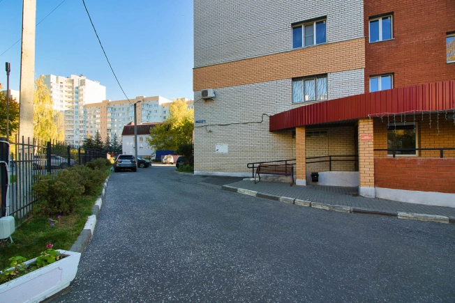 Купить трехкомнатную квартиру на вторичке в районе Октябрьский в Владимире. Вариант № 6160458, 16, площадь -  квм, цена 13300000 рублей