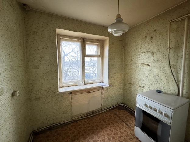 Купить квартиру на улице Лакина в Владимире. Вариант № 18075, 9, площадь -  квм, цена 2350000 рублей