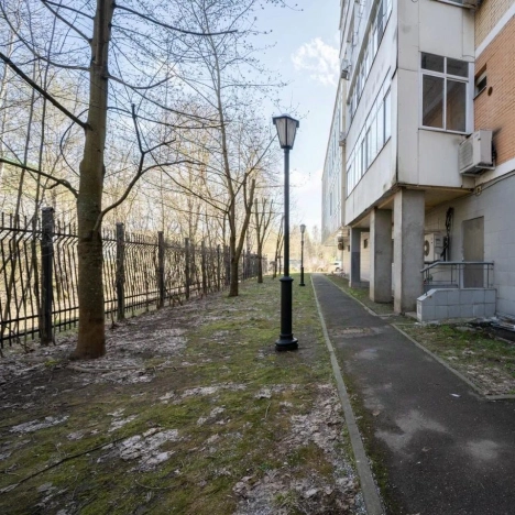 Купить трехкомнатную квартиру в СЗАО в Москве. Вариант № 2064512, 32, площадь -  квм, цена 42000000 рублей