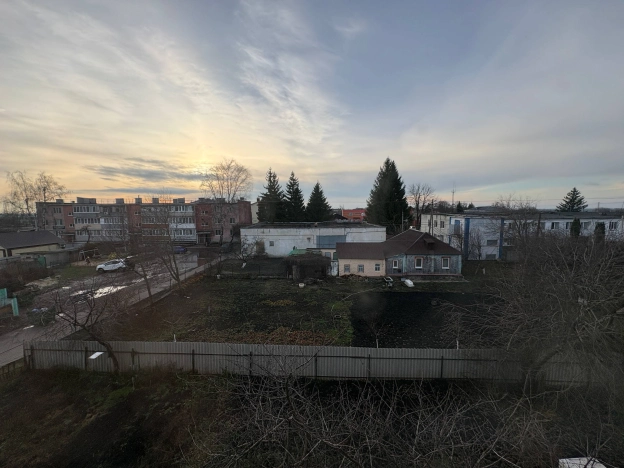 Купить однокомнатную квартиру в Белгородской области. Вариант № 9923932, 3, площадь -  квм, цена 2550000 рублей