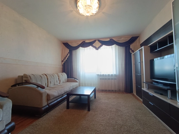 Купить трехкомнатную квартиру в Смоленской области. Вариант № 60817, 0, площадь -  квм, цена 7800000 рублей