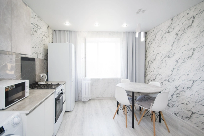 Купить двухкомнатную квартиру в Балакове. Вариант № 1025209, 5, площадь -  квм, цена 3149000 рублей