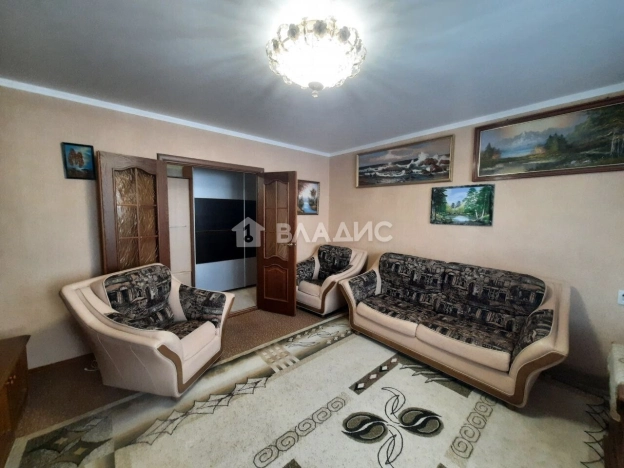 Купить квартиру в Тобольске. Вариант № 10461400, 3, площадь -  квм, цена 5200000 рублей