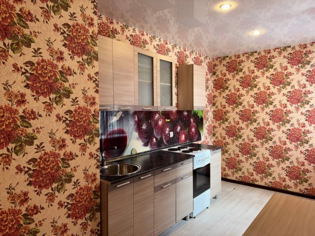 Купить квартиру на улице Олимпийский бульвар в Воронеже. Вариант № 27844, 7, площадь -  квм, цена 4790000 рублей