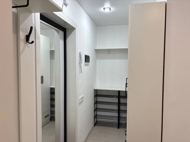 Снять однокомнатную квартиру на улице Гвардейская в Владимире. Вариант № 9164581, 15, площадь -  квм, цена 38000 рублей