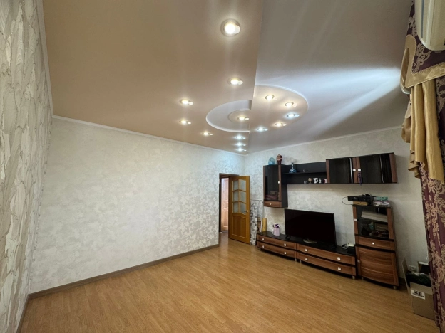 Купить квартиру на улице Стартовая в Орске. Вариант № 9263231, 5, площадь - квм, цена 5200000 рублей