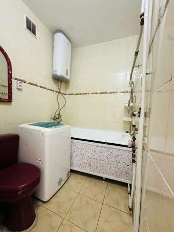 Купить трехкомнатную квартиру в Приморском крае. Вариант № 7240694, 5, площадь -  квм, цена 6200000 рублей