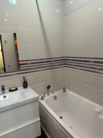 Купить однокомнатную квартиру на улице Героя А.А. Аверкиева в Краснодаре. Вариант № 30451, 7, площадь -  квм, цена 8300000 рублей