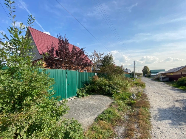 Купить дом у метро Речной вокзал в Новосибирске. Вариант № 6628505, 9, площадь -  квм, цена 4600000 рублей