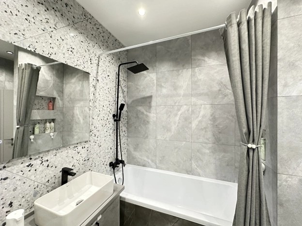 Купить четырехкомнатную квартиру в районе Сокол в Москве. Вариант № 23827, 8, площадь -  квм, цена 36500000 рублей