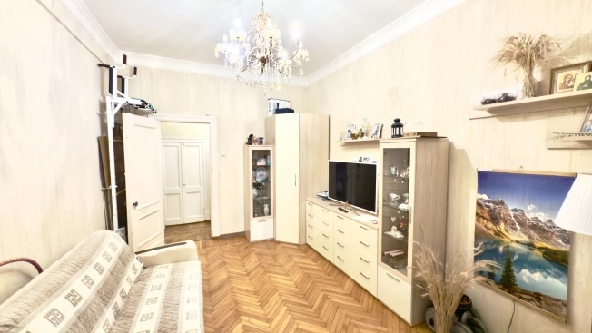 Купить квартиру в Москве. Вариант № 6182686, 5, площадь -  квм, цена 20500000 рублей