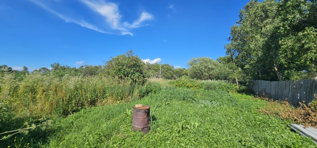 Купить земельный участок в Южно-Сахалинске. Вариант № 3199324, 2, площадь -  квм, цена 1800000 рублей
