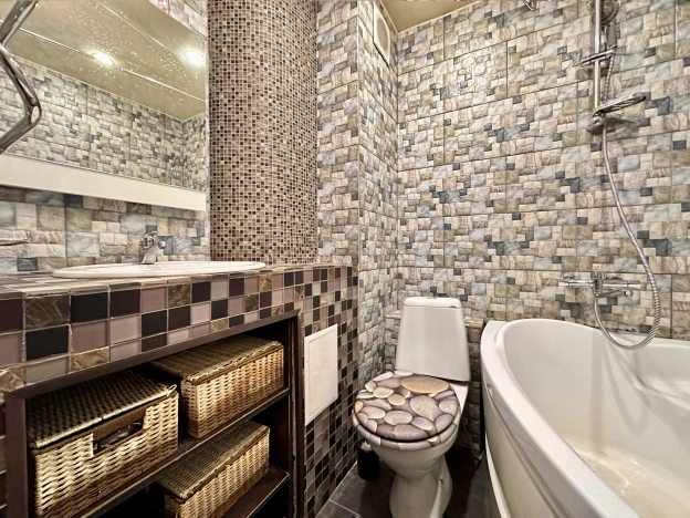 Купить однокомнатную квартиру на вторичке на улице Комендантский проспект в Санкт-Петербурге. Вариант № 17201, 36, площадь -  квм, цена 10800000 рублей