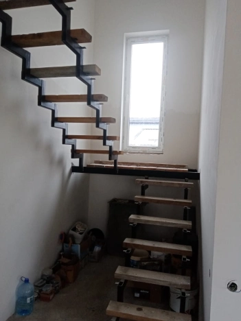 Купить дом на улице Средний переулок в Калининграде. Вариант № 49428, 13, площадь -  квм, цена 8700000 рублей