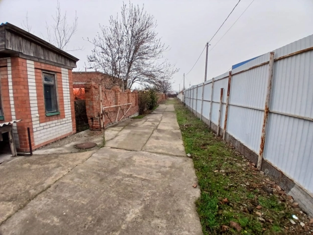 Купить производственные помещения в Ейске. Вариант № 22967, 5, площадь -  квм, цена 18700000 рублей