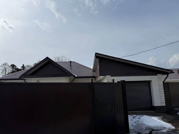 Купить дом на улице Белокаменная в Улан-Удэ. Вариант № 32764, 16, площадь -  квм, цена 15100000 рублей