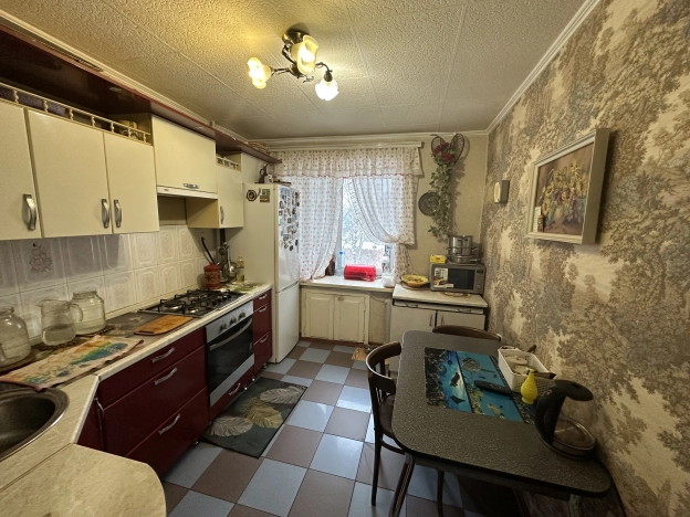 Купить многокомнатную квартиру в Архангельской области. Вариант № 24401, 13, площадь -  квм, цена 7600000 рублей