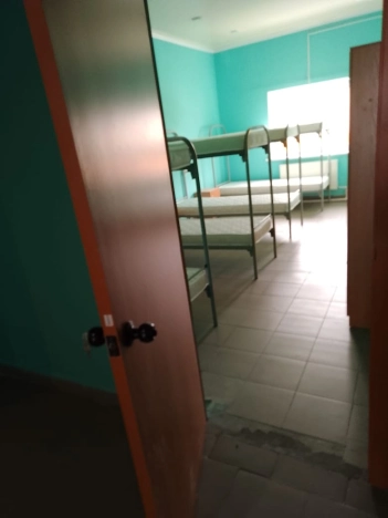 Снять коммерческую недвижимость в Тобольске. Вариант № 35798, 5, площадь -  квм, цена 400 рублей